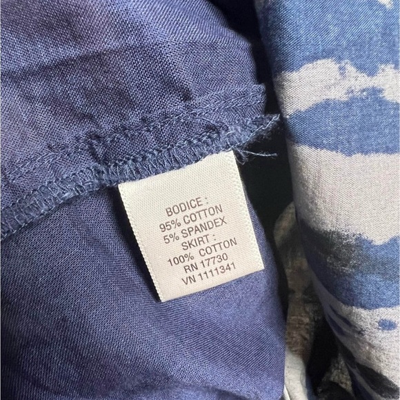 Converse Dress - Picture 4 of 6